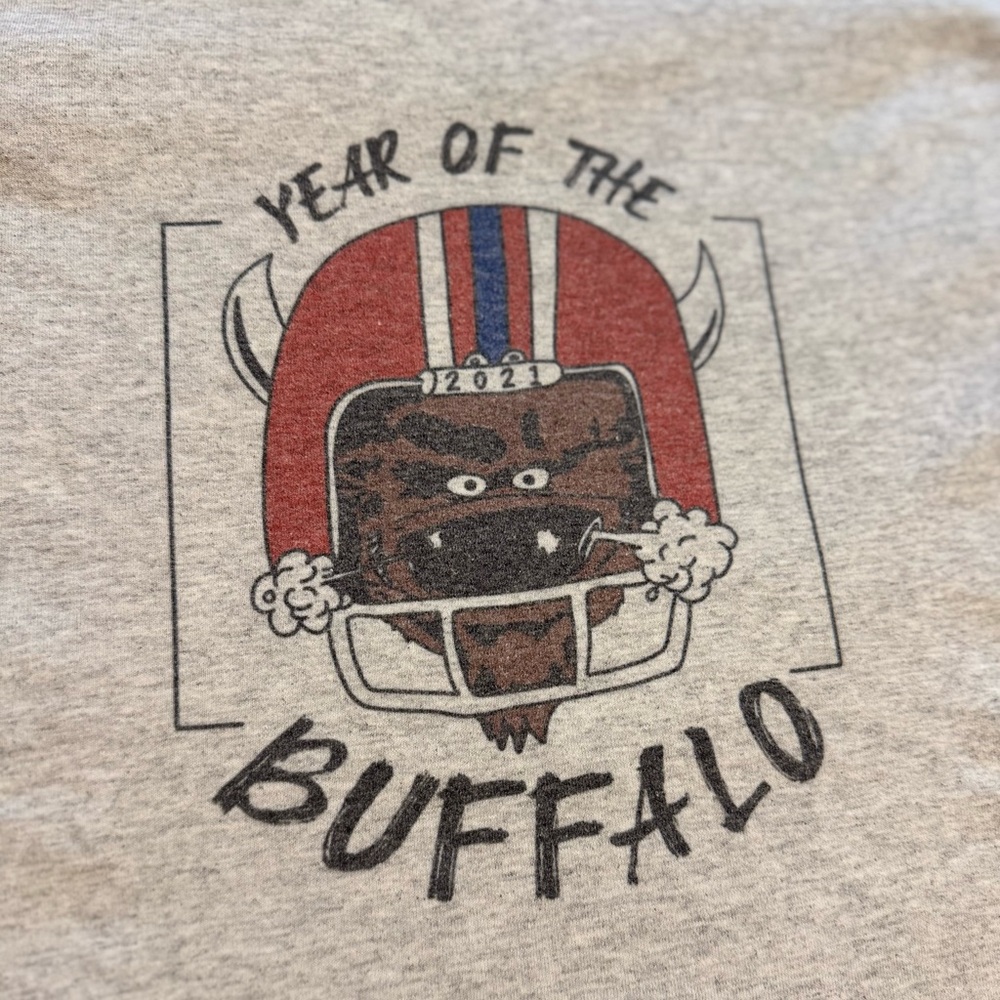 Buffalo Bills Gray T-Shirt “Year of the Buffalo” - Picture 3 of 3